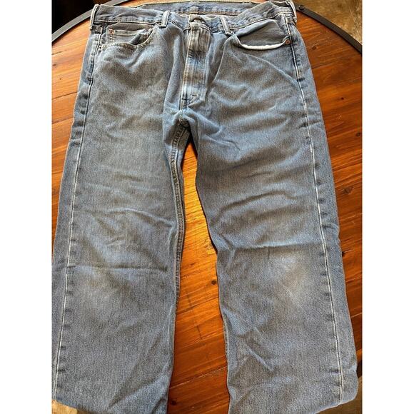 Levis 505 Regular Fit Jeans 38x32 Blue Light Wash, Distressed - Picture 8 of 9